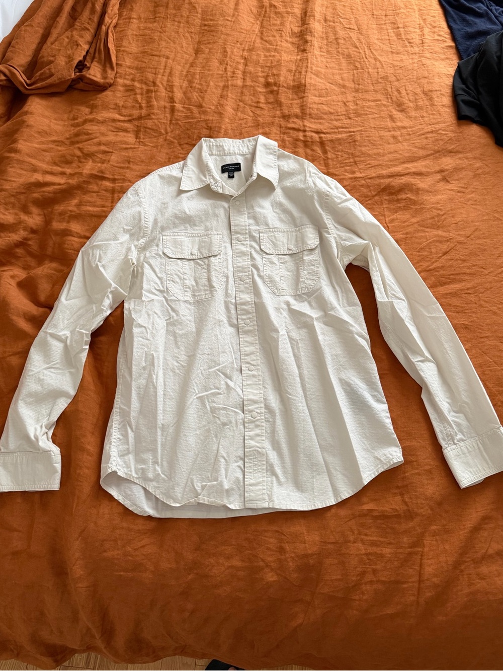 Club Monaco White Casual Button-Down Shirt
